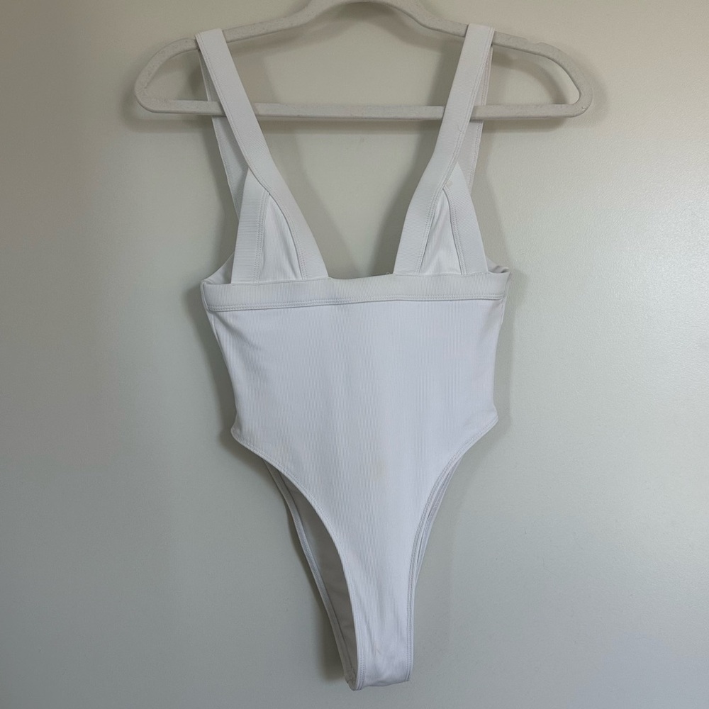 Lovewave micro triangle white one piece